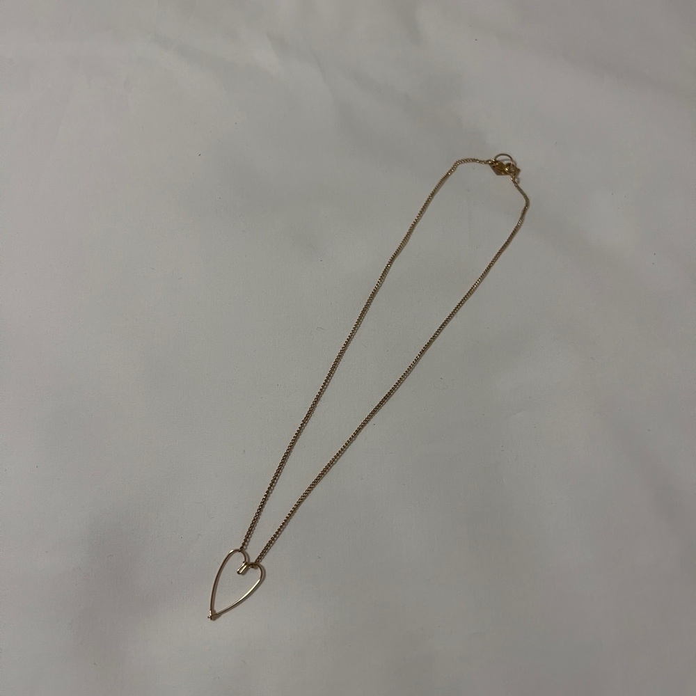 Elegant Gold Heart Necklace